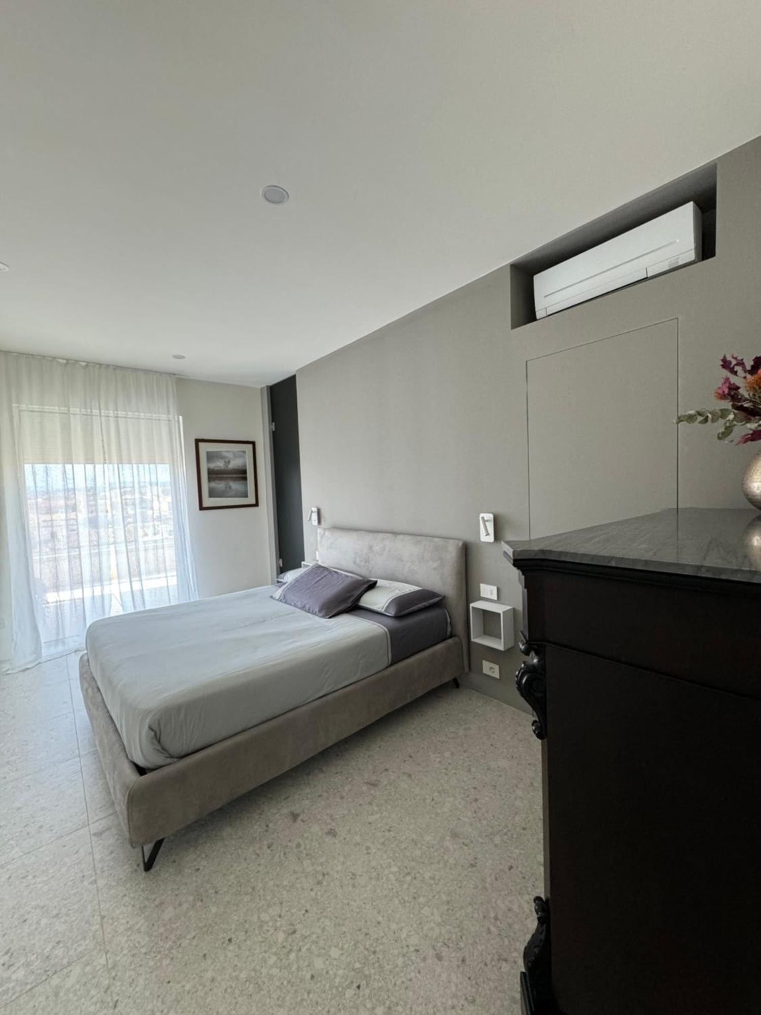 Bed and Breakfast La Terrazza Sul Porto Сиракузы Экстерьер фото