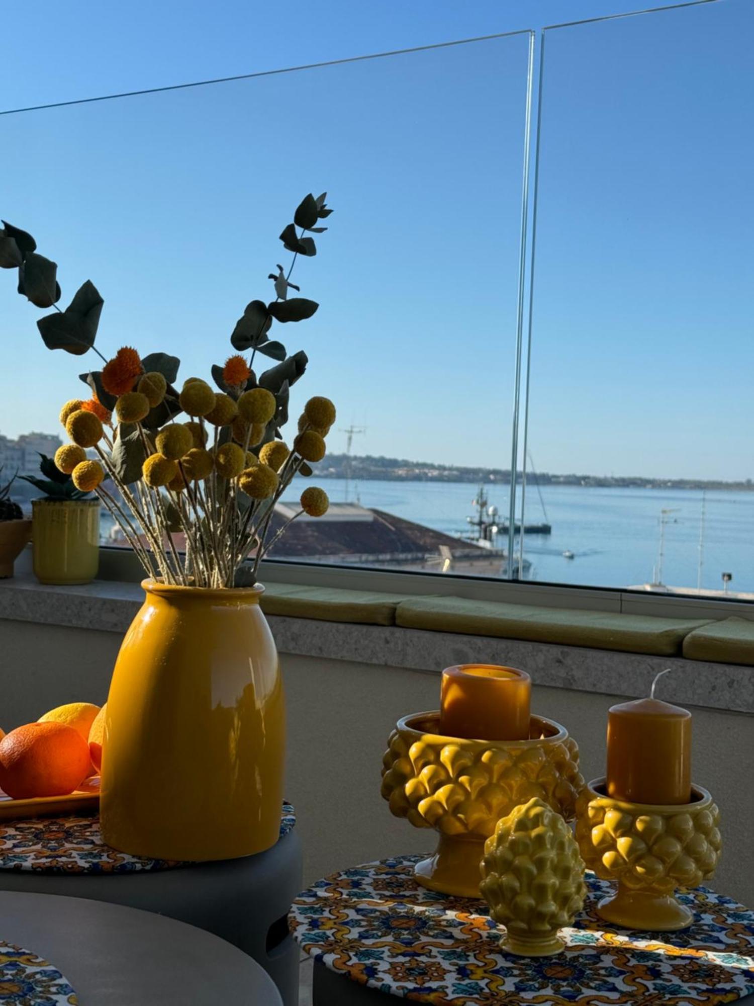 Bed and Breakfast La Terrazza Sul Porto Сиракузы Экстерьер фото